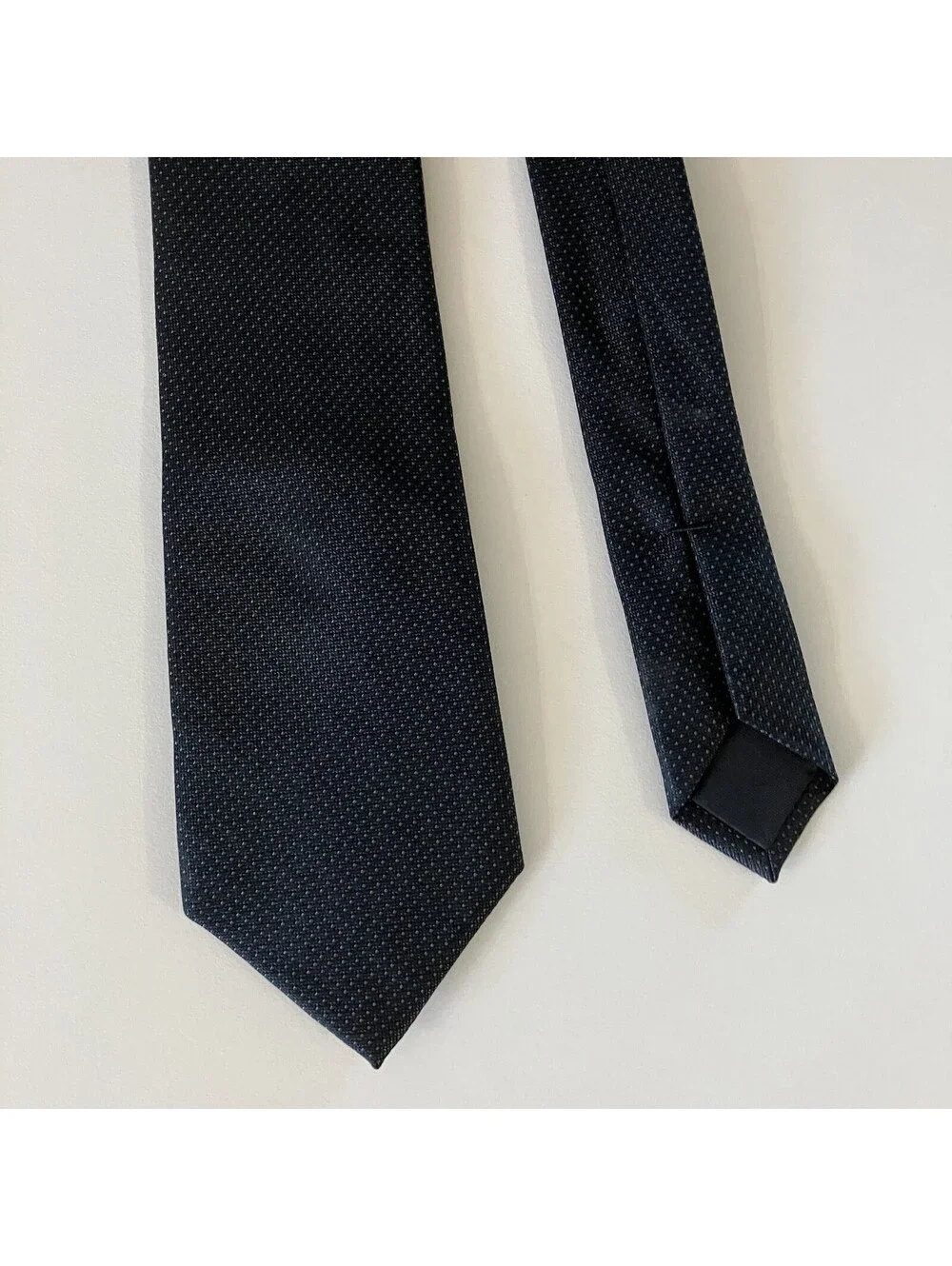 DKNY Silk Tie Black Gray Geometric Dots Men Necktie Skinny 58
